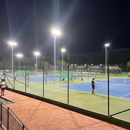 Piso Con Ac, Piscina Y Pista De Padel Y Tenis En Aguilas Exterior photo